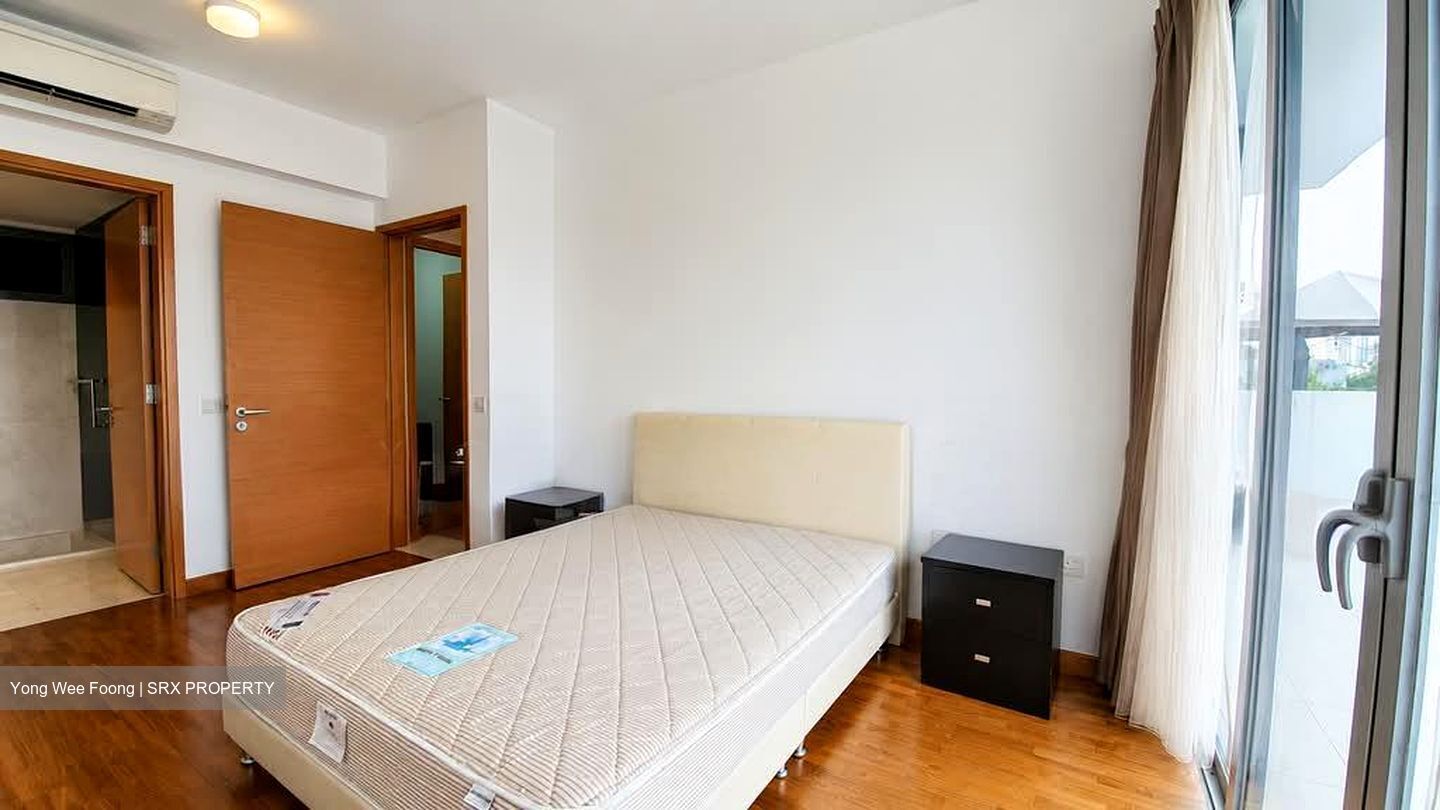 Centro Residences (D20), Condominium #556515771